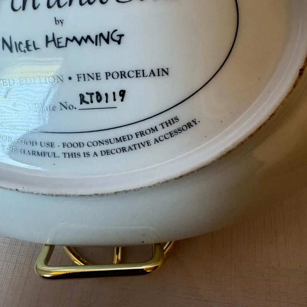 The Franklin Mint Plate “Hearth And Soul” by Nigel Hemming Limited Edition EUC